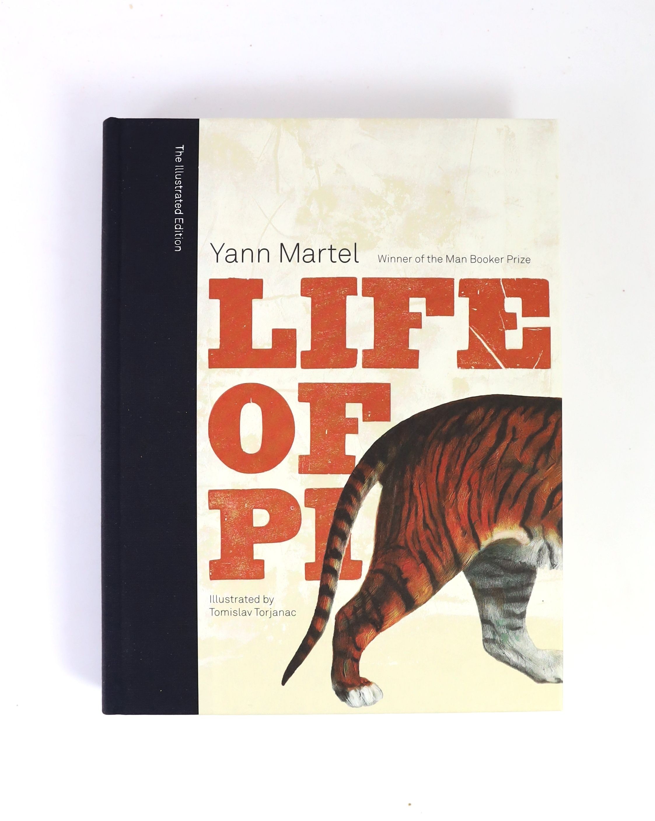 Martel, Yann - Life of Pi. 1st illustrated edition, limited edition, one of 3000. Signed by the author and illustrator on limitation page. Complete with numerous coloured illustrations. Publishers half cloth and pictoria